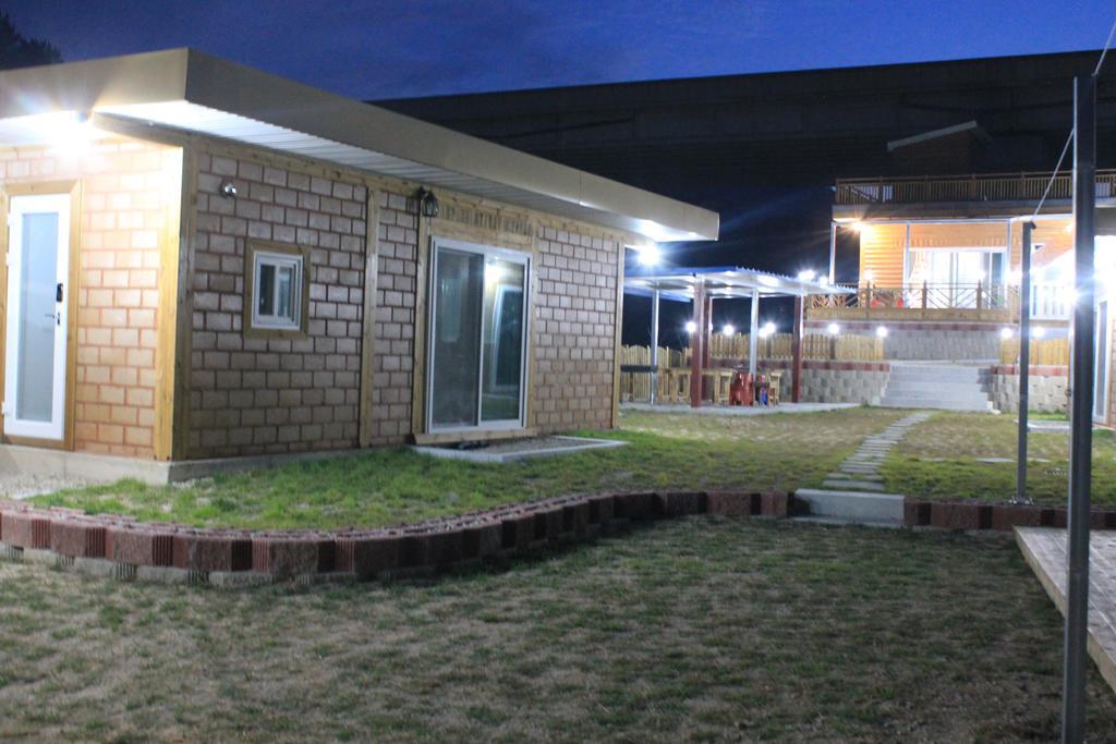 Tobang Red Clay Pension Pohang Exterior photo