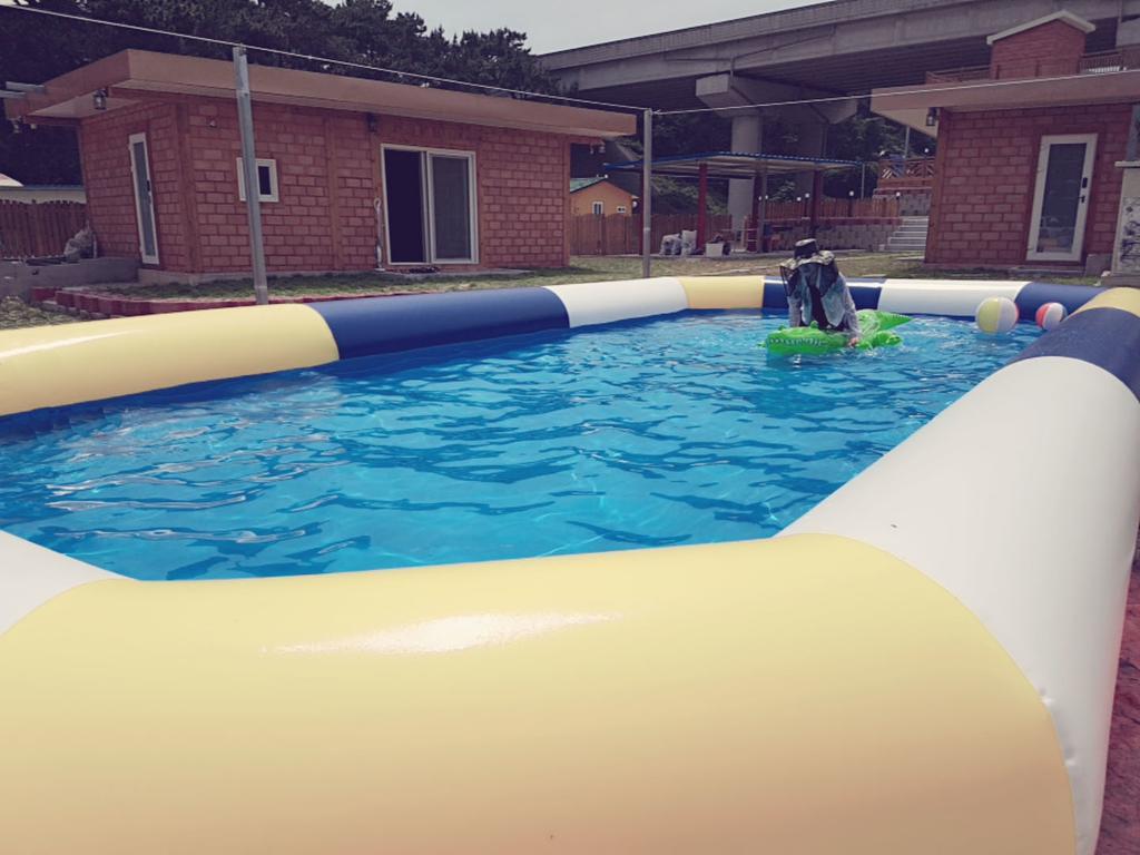 Tobang Red Clay Pension Pohang Exterior photo